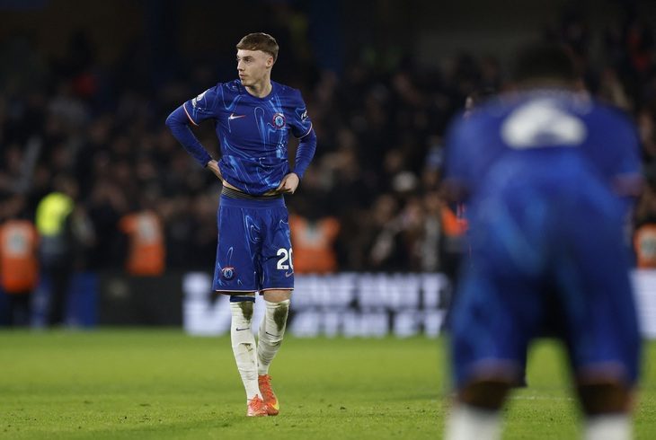 2024-12-26t170232z656845570up1ekcq1bc792rtrmadp3soccer-england-che-ful-report-1735233620222641819338 Chelsea 'trở lại mặt đất' sau trận thua ngược đầy thất vọng - Ảnh 1.