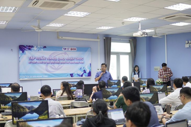 Theo TS Nguyễn Tấn Trần Minh Khang, Trung tâm An ninh mạng Đại học Quốc gia TP.HCM được thành lập trên cơ sở phát triển Trung tâm An ninh mạng của Trường đại học Công nghệ thông tin (Đại học Quốc gia TP.HCM) - Ảnh: NCSC